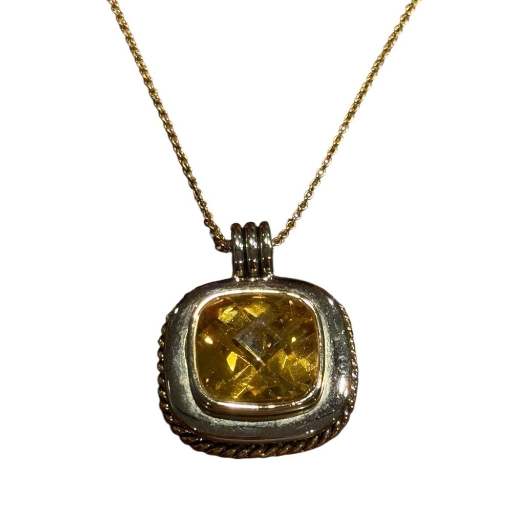 Gorgeous Gold and Silver Pendant Necklace
